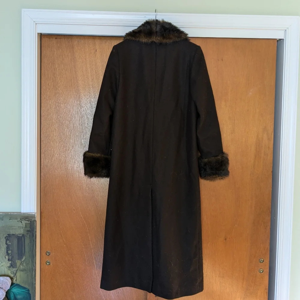 Not Available - Picture 3 of 16